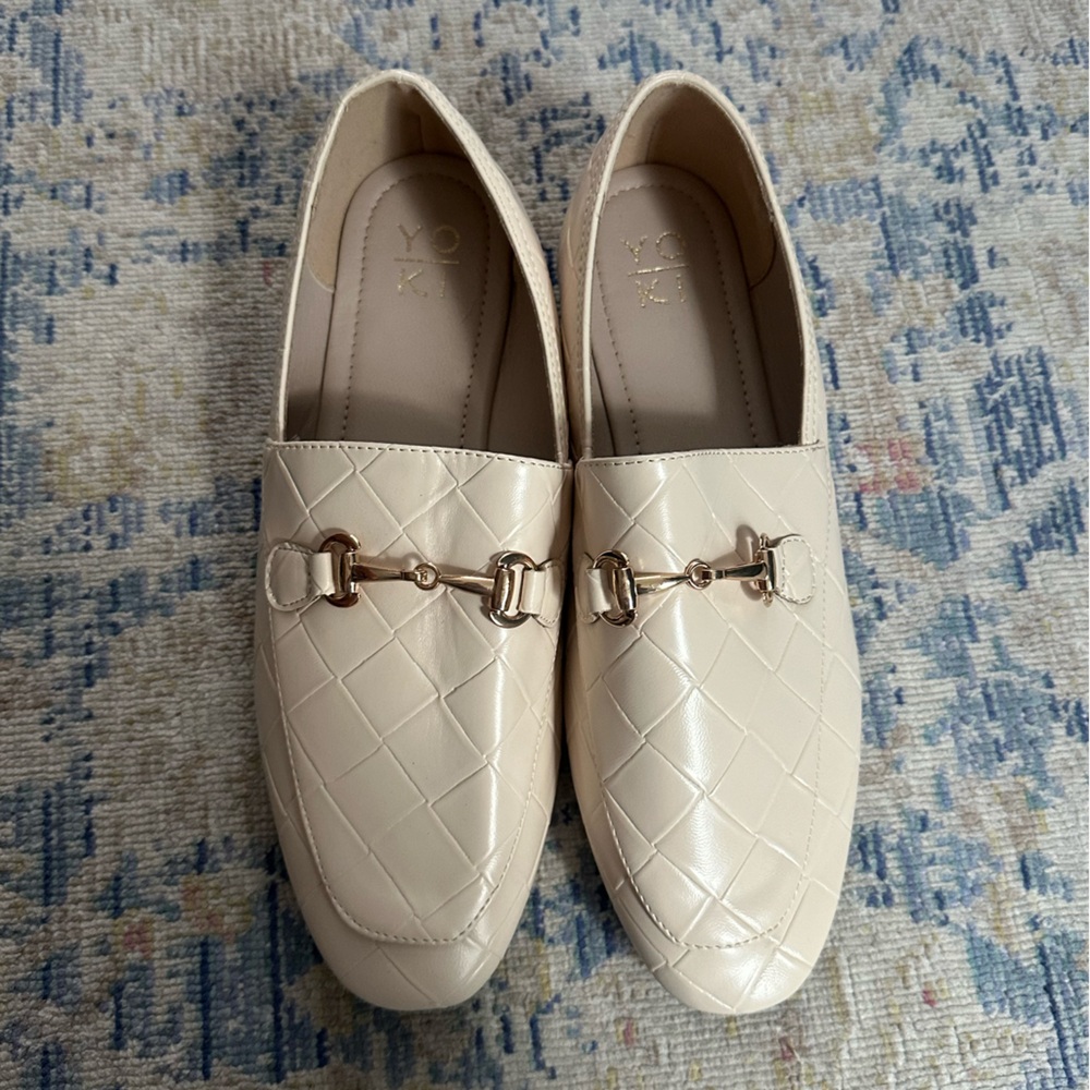Yoki Cream Quilted Loafers